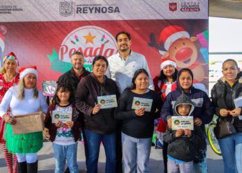 Convinieron más de 800 personas con Alcalde de Reynosa en Posada Navideña