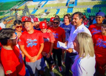 Promueve Alcalde Carlos Peña Ortiz modalidad de Béisbol 5