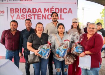 Recibieron al Presidente Carlos Peña Ortiz en Fuentes Lomas con Brigada Médica Primero Sanos