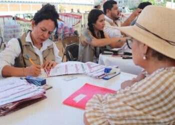 Damnificados por Otis se quedan sin pago de reconstrucción