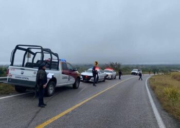 Accidente automovilístico deja a cinco personas lesionadas