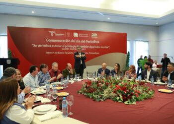 El periodismo veraz y crítico, necesario para un mejor gobierno: Américo