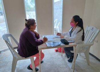 Lleva Secretaría de Salud servicios y atención médica a comunidades rurales