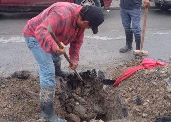 Soluciona COMAPA suministro de agua en Zona Centro