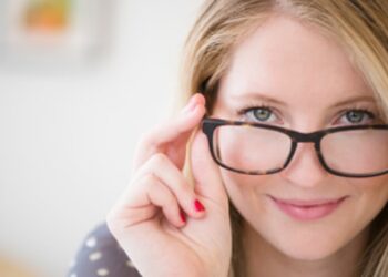 DIF Reynosa invita a Campaña de Lentes