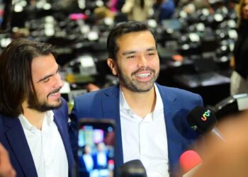 Álvarez Máynez sepulta su candidatura con videos incómodos