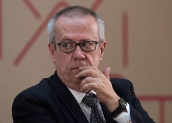 Muere en su casa Carlos Urzúa, exsecretario de Hacienda de López Obrador