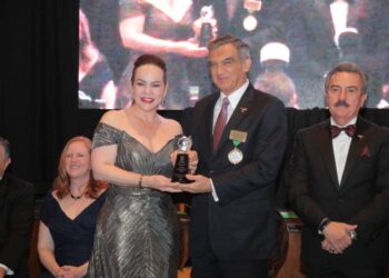 Gobernador de Tamaulipas es nombrado ‘líder binacional 2024’, ¿por qué recibió este título?