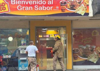 Incendio en Pollo Loco causa terror a clientes y trabajadores en Tampico
