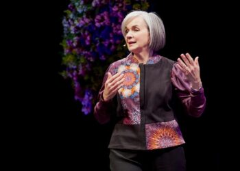 Rinde María de Villarreal su primer informe de actividades al frente del Sistema DIF Tamaulipas