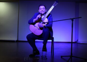 Disfrutan en Reynosa de una tarde con Francisco Bibriesca