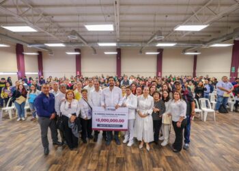 Becas Municipales de Posgrado 2024 impulsan desarrollo humano en Reynosa: Carlos Peña Ortiz
