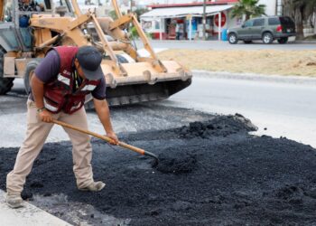 Programa de bacheo del Gobierno Municipal mejora vialidades en Reynosa