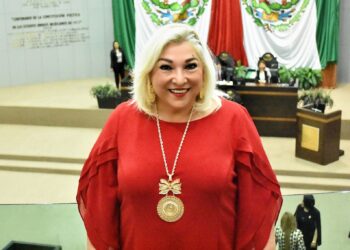 Lista Adriana Lozano para comparecer ante el Congreso de Tamaulipas