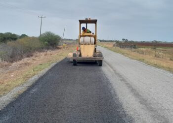 Invierte Tamaulipas en conservación de carreteras y rehabilitación de caminos rurales