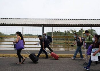 Alertan de rara enfermedad neurológica en frontera con Guatemala