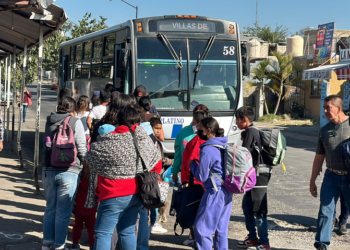 Tras 31 horas de labores, trabajadores de Pemex cierran fuga de gas en Tonalá