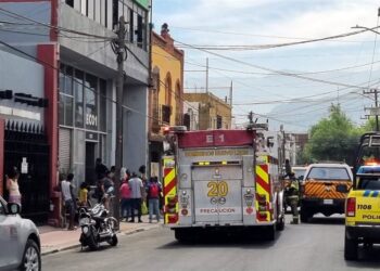 Se incendia edificio donde habitaban 100 haitianos