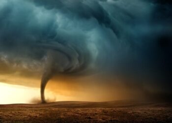 Posible formación de un tornado en Coahuila, Nuevo León y Tamaulipas