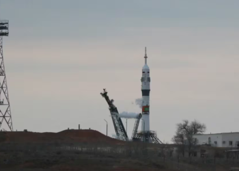 Aborta vuelo espacial ruso a 20 segundos del despegue