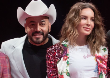 Lupillo Rivera se tapa el tatuaje de Belinda con un manchón