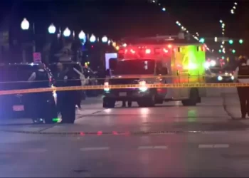 Muere niña de 7 años y varios heridos tras tiroteo en Chicago