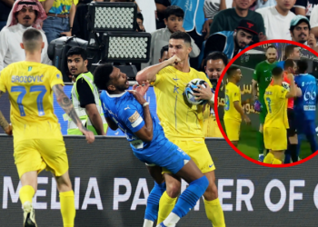 Cristiano Ronaldo enloqueció e intentó golpear a al árbitro en la derrota del Al-Nassr