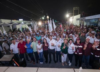 Carlos Peña Ortiz consolida su reelección con arranque multitudinario