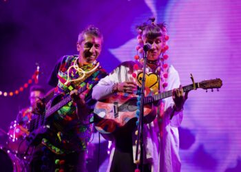 ¡Aterciopelados arrasó con el concierto más colorido del Pa’l Norte!