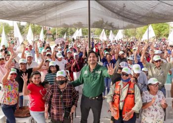 Apoyo Masivo Respaldando la Reelección de Carlos Peña Ortiz en Colonias Riberas de Rancho Grande