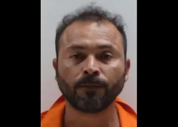 Texas: Lo deja su novia y la golpea e intenta estrangular