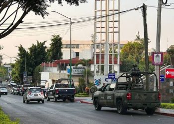 Hombres armados ingresan a clínica en Cuernavaca y asesinan a paciente