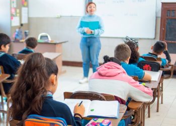 Nuevo León: Faltan a clases por eclipse