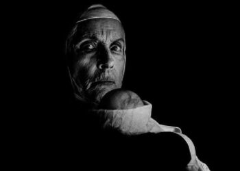 La primera profecía, el origen de la segunda venida de Damien