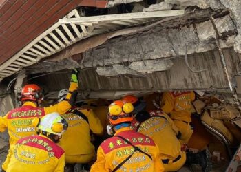 Terremoto en Taiwán suma 9 muertos y más de 800 heridos