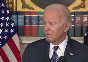 Biden prohibe difundir grabación con el fiscal Hur donde se cuestiona su memoria “limitada”
