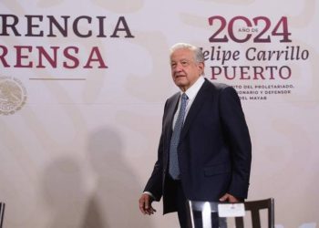 AMLO califica como “vil” el estudio que apunta mala gestión de la pandemia en su gobierno