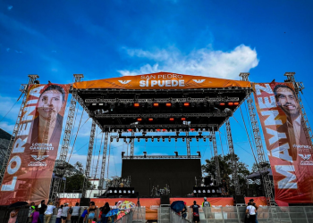 Colapsa el escenario en el que estaba Álvarez Máynez en Nuevo León 