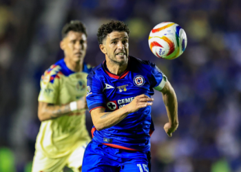 Cruz Azul y América empatan en el Cd. de los Deportes y definirán todo en el Azteca