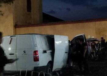 Explota vehículo en cierre de campaña en San Cristóbal de las Casas, Chiapas
