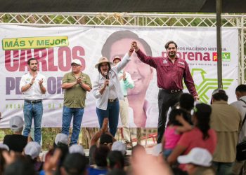 Carlos Peña Ortiz y Olga Juliana Elizondo Proponen Leyes Transformadoras en los Cierres de Campaña en Puerta del Sur y Hacienda las Fuentes