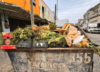 Calor aumenta mermas y gastos en negocios de la localidad