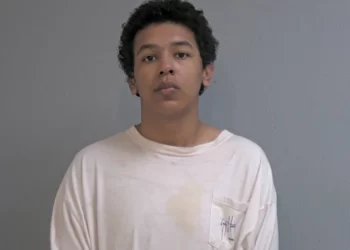 Joven mata de un tiro en la cabeza a su primo por robarle unos paquetes de pollo