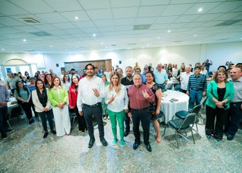 Va sociedad civil por el triunfo de Maki Ortiz y Carlos Peña este 2 de junio