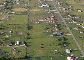 Tormentas dejan más de 800 mil cortes cortes de energía en Texas, se pronostican más en las próximas horas