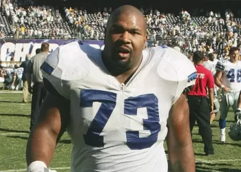 Fallece Larry Allen, leyenda de los Dallas Cowboys, mientras vacacionaba en México