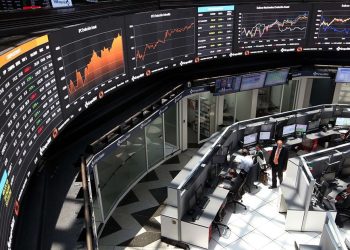 Cae más de 4% Bolsa Mexicana de Valores tras victoria de Morena