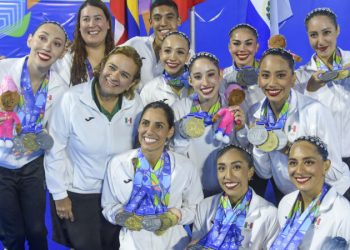 ¡CONADE recibe golpe! Equipo de Natación Artística le gana otra batalla a Ana Guevara