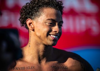 Madre de atleta olímpico calificado del Valle recauda dinero para viajar con su hijo a París