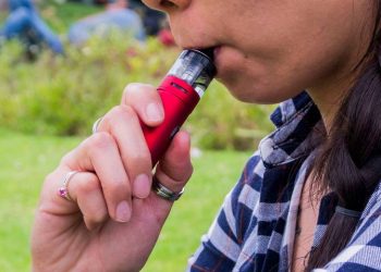 Se intoxican estudiantes de secundaria por usar vapeadores con cannabis